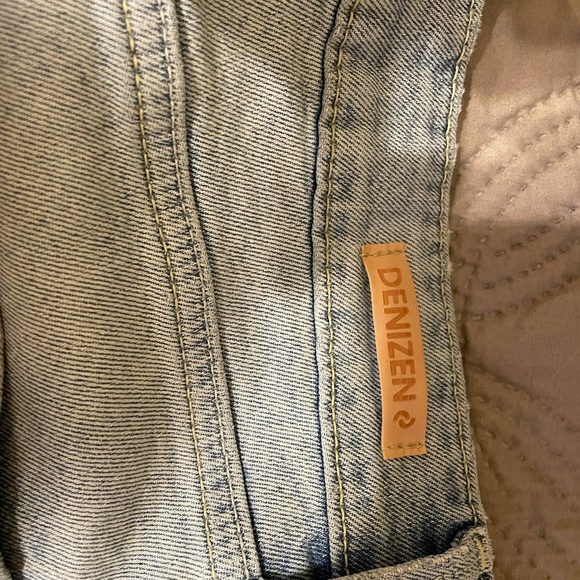 Denizen Levis - Picture 3 of 5